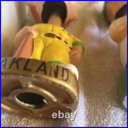 Vintage 1967 Oakland A's BobbleHead Made In Japan With Damage And 88 Nodder