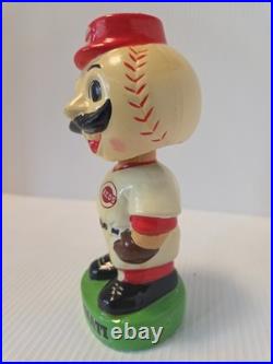 Vintage 1980s Cincinati Reds Mr. Redlegs Mascot Bobble Head Taiwan Rare