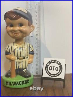 Vintage 1980s Milwaukee Brewers Nodder Bobblehead Green Base