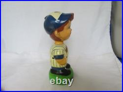 Vintage 1980s Milwaukee Brewers Nodder Bobblehead Striped Uniform Rare Pose