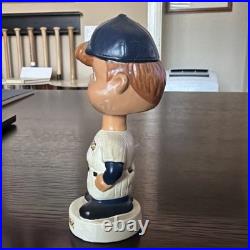 Vintage 4.5 New York Yankees Bobblehead MLB Baseball 1960's White Circle Base