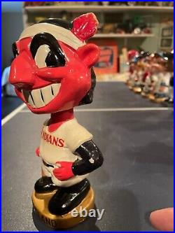 Vintage CHIEF WAHOO Cleveland Indians 1960's Nodder Bobblehead with Gold Base