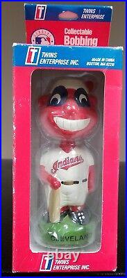 Vintage Cheif Wahoo CLEVELAND INDIANS Limited Edition Bobblehead NIB 1997 RARE