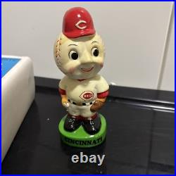 Vintage Cincinnati Reds Mascot Bobblehead Nodder Green Base RARE Fielder