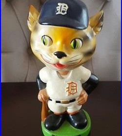 Vintage DETROIT TIGERS MASCOT Bobble Head Nodder Doll JAPAN Green BASE 1962