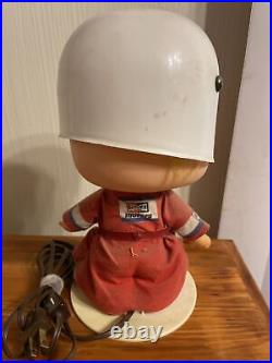 Vintage Ferrari Formula 1 Grand Prix F1 Niki Lauda Bobblehead Lamp