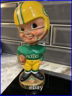 Vintage Green Bay Packers NFL Football Gold Base BOBBLEHEAD 1960's 00 cc