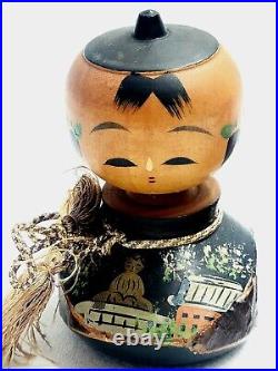 Vintage Japanese Painted Kokeshi Dolls Pair Set Wooden Bobble Head Figures