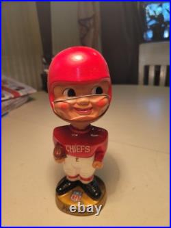 Vintage Kansas City Chiefs 1969 sports specialties bobble head Nodder Excellent
