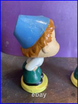 Vintage Kissing Bobblehead Kiss Me Holland/Dutch Girl & Boy Made In Japan 5 Vintage Kissing Bobblehead Kiss Me Holland/Dutch Girl & Boy Made In Japan 5