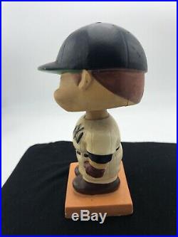 Vintage MLB New York Yankees Bobble Head Colored Wood Base Nodder Very Rare