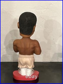 Vintage MUHAMMAD ALI Rookie Red Base Bobblehead In original Collector's Box