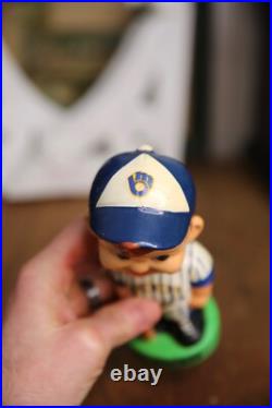Vintage Milwaukee Brewers Bobblehead Nodder Baseball figure 1980s toy display
