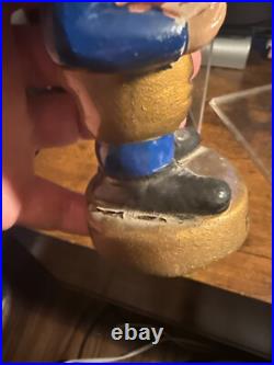 Vintage Notre Dame Round Gold Base BOBBLEHEAD 1967 NCAA Nodder Fighting Irish