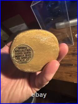 Vintage Notre Dame Round Gold Base BOBBLEHEAD 1967 NCAA Nodder Fighting Irish