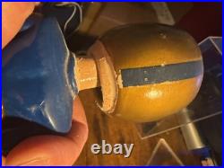 Vintage Notre Dame Round Gold Base BOBBLEHEAD 1967 NCAA Nodder Fighting Irish