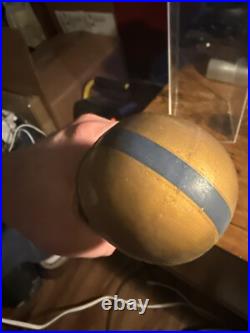Vintage Notre Dame Round Gold Base BOBBLEHEAD 1967 NCAA Nodder Fighting Irish