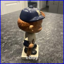 Vintage Original 1960's New York Yankees White Base Bobblehead! Condition issues