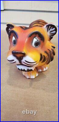 Vintage Original ESSO Exxon Tiger in your Tank Bobblehead Nodder Pontiac GTO