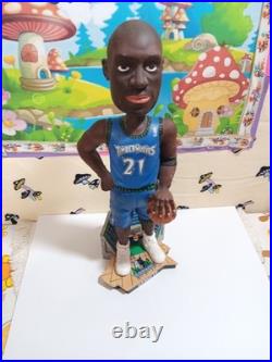 Vintage Rare Minnesota Timberwolves 10 Kevin Garnett #21 Bobble Head Glass