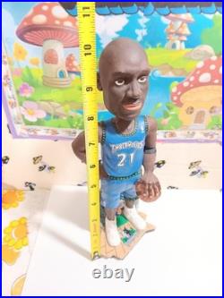 Vintage Rare Minnesota Timberwolves 10 Kevin Garnett #21 Bobble Head Glass