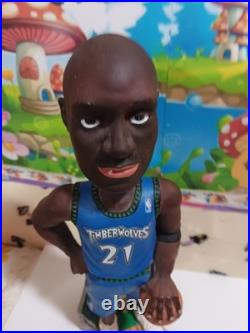 Vintage Rare Minnesota Timberwolves 10 Kevin Garnett #21 Bobble Head Glass