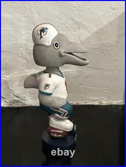 Vintage T. D. Miami Dolphins Mascot MBNA SGA Bobblehead In Original Box