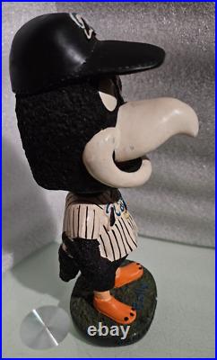 Vintage creative NEW HAVEN RAVENS RALLY BOBBLEHEAD mascot