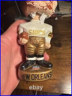 Vtg 1960's NFL New Orleans Saints Player #00 Gold Base Bobblehead 1967 Nodder