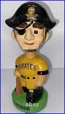 Vtg 1970's Pittsburgh Pirates Baseball Sports Nodder Bobble Head 7.5 x 3.25