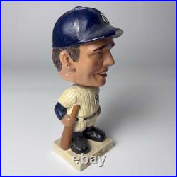 Vtg Roger Maris NY Yankees Bobblehead/Nodder, Embossed Logo, Square Base'61-'63