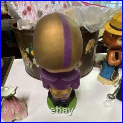 Washington Huskies Vintage Football Bobble Head Purple Gold Collectible