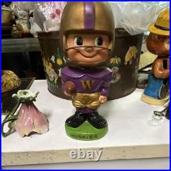 Washington Huskies Vintage Football Bobble Head Purple Gold Collectible